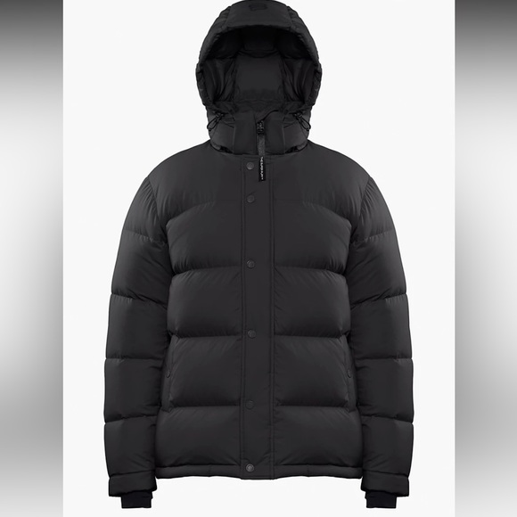 NWT. Aritzia super puff - Picture 2 of 3